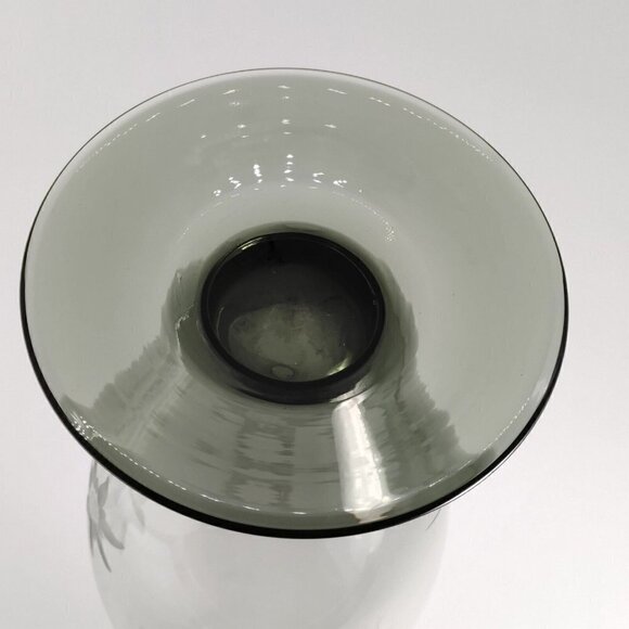 Vintage Floral Cut Glass Footed Clear Decorative Flared Bud Vase - Picture 12 of 12